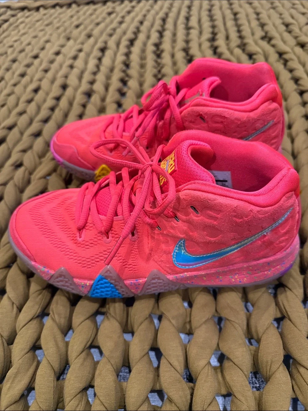 Nike Kyrie 4 - General Mills Cereal Pack